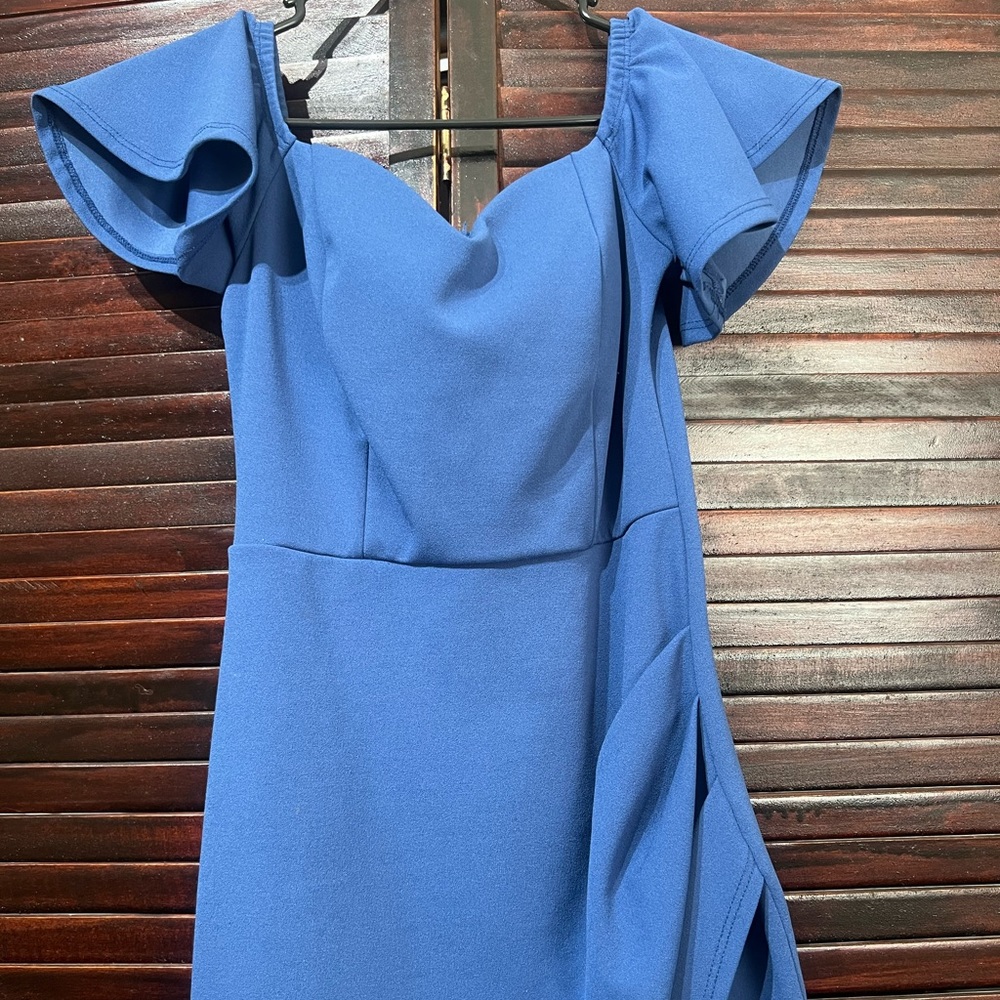 Blue dress